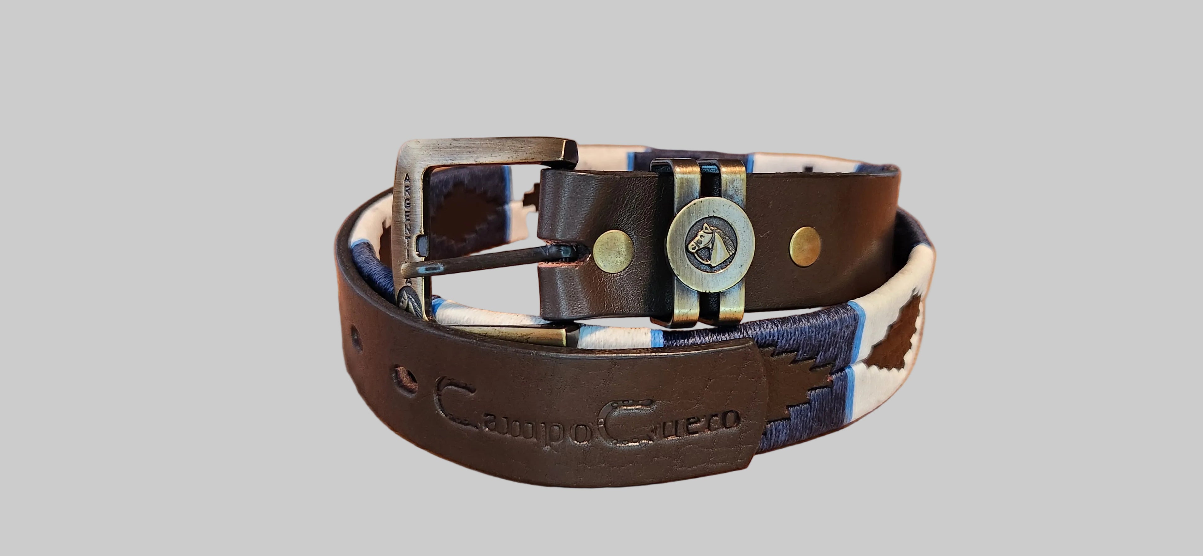 Fully embroidered belt