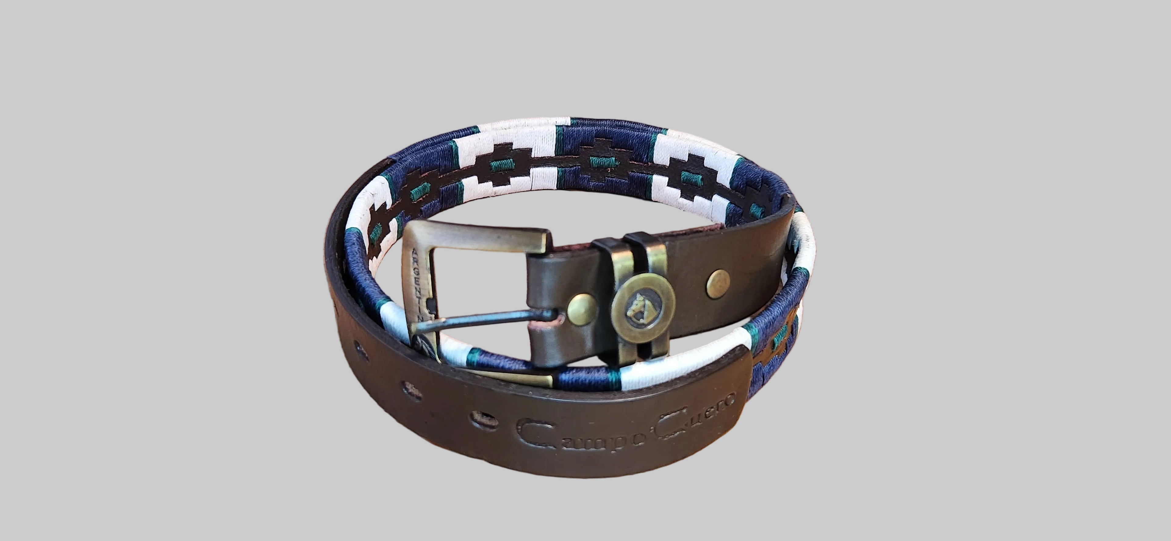 Fully embroidered belt