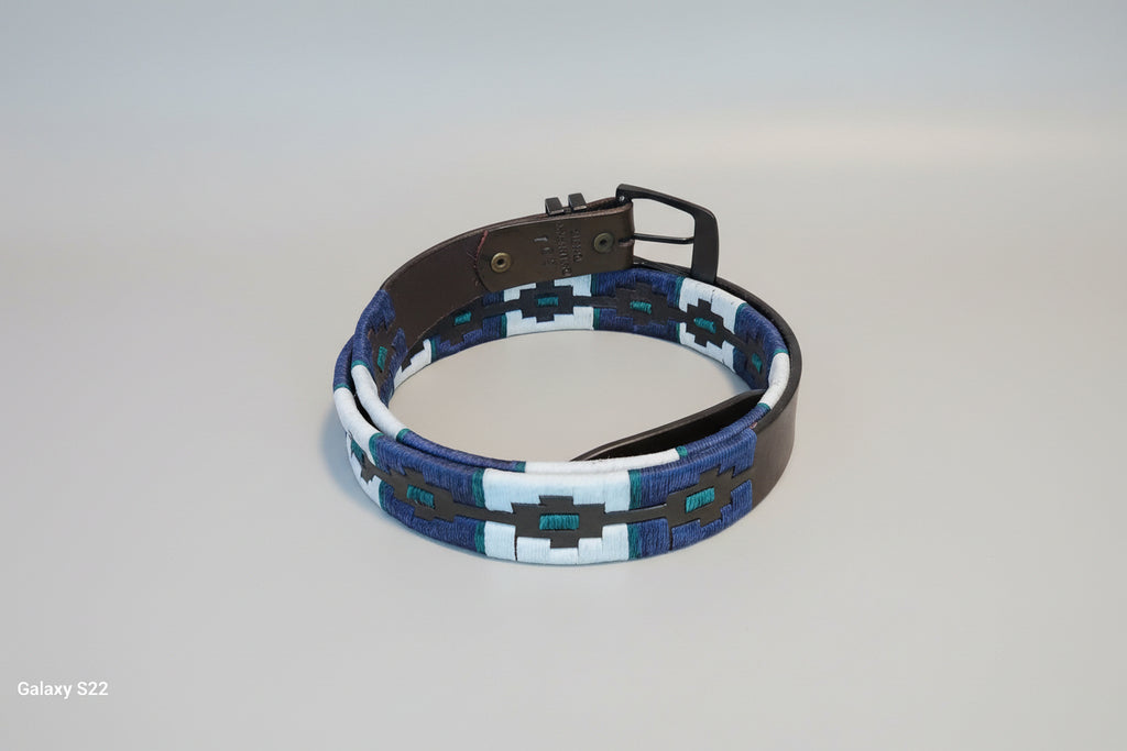 Fully embroidered belt
