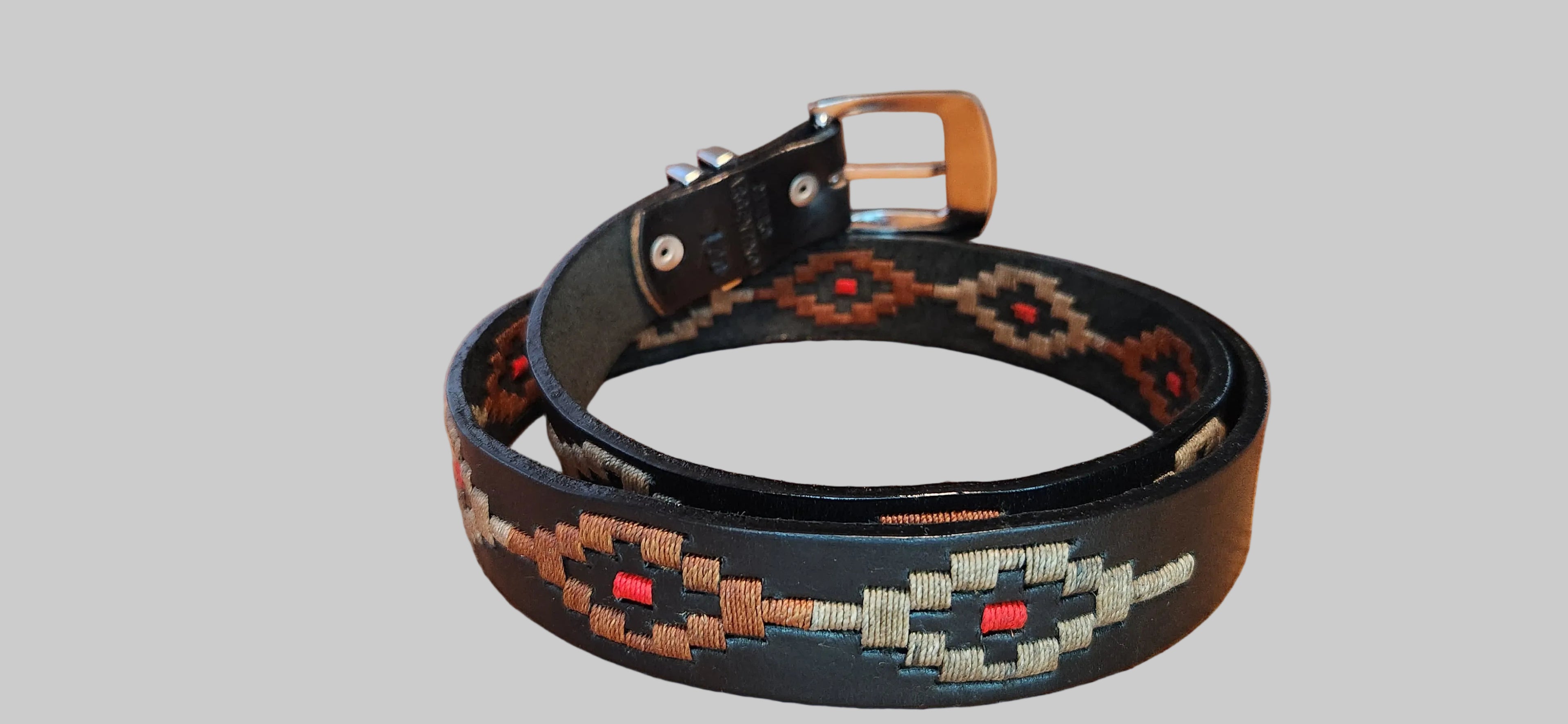 Three parts embroidered belt